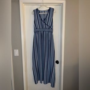 Long blue striped dress